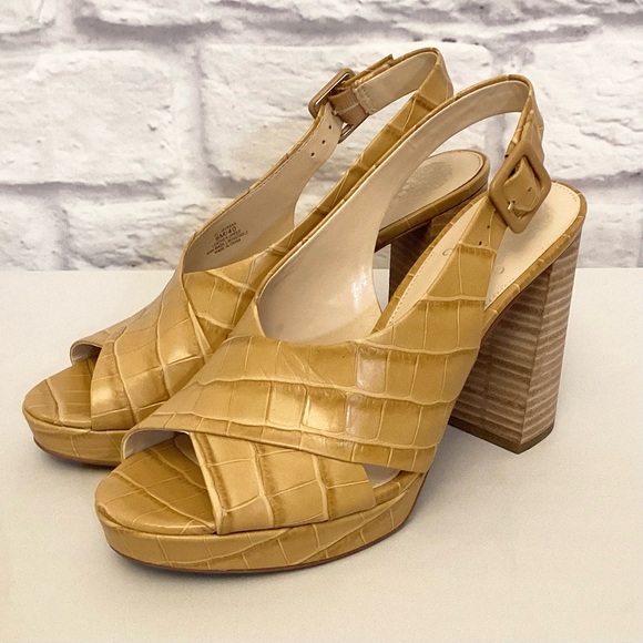 Vince Camuto 9 Javasan Caramel Croc Leather Women’s Sandals Heels Chunky Shoes - Picture 4 of 13